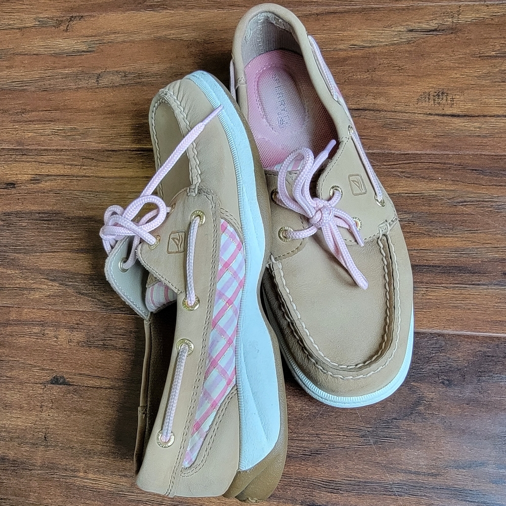 Sperry Topsiders